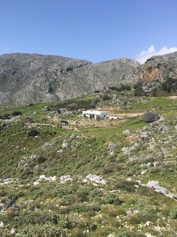 הוילה Sellía Rocky Mountain Way מראה חיצוני תמונה