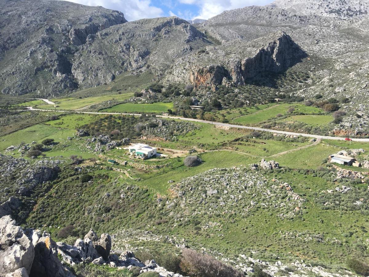 הוילה Sellía Rocky Mountain Way מראה חיצוני תמונה